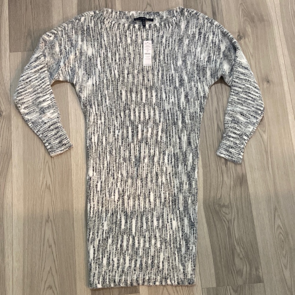 White House Black Market Sweater Dress Size Small NWT